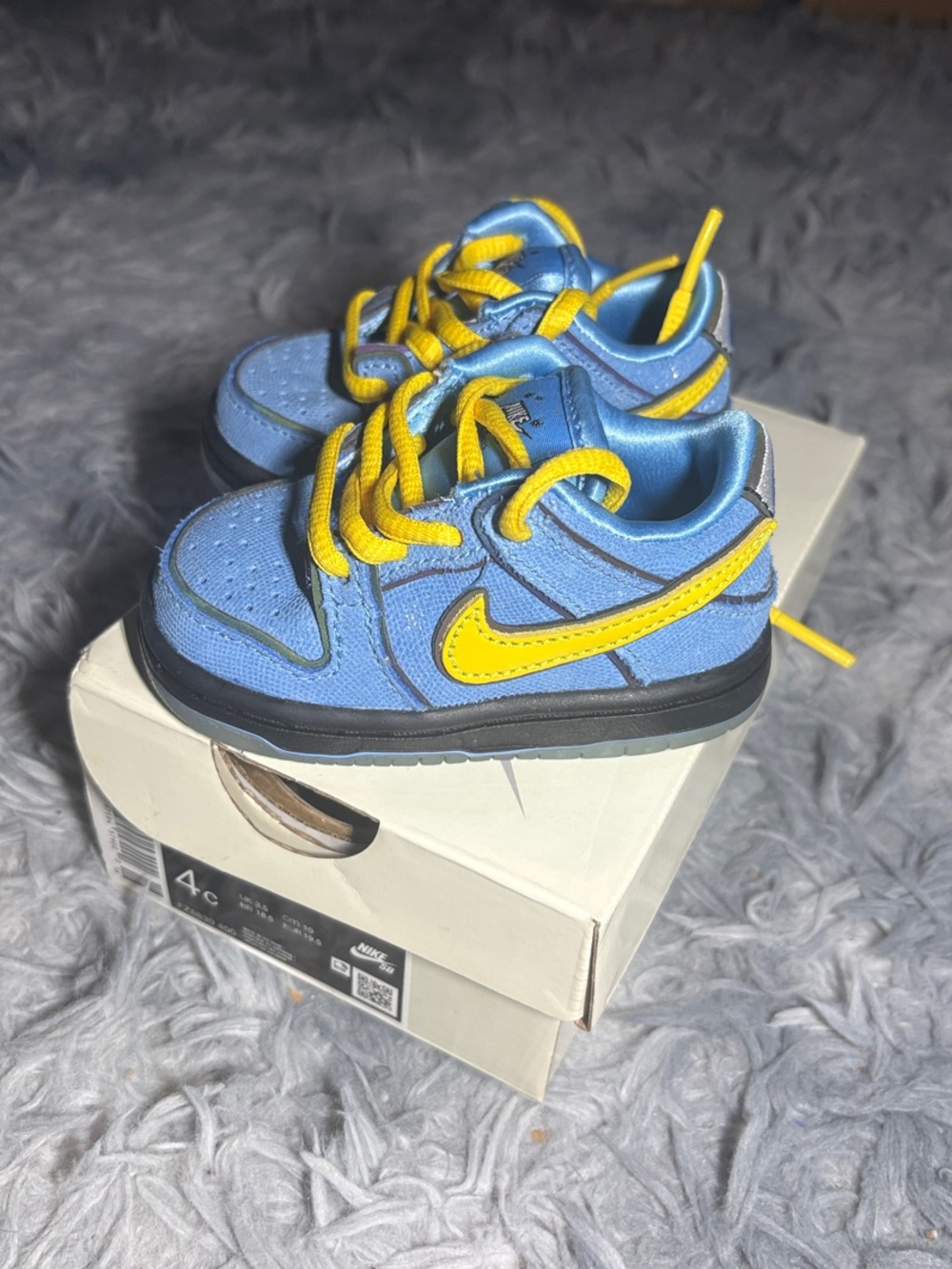 Nike SB Kids Blue Sneakers powerpuff